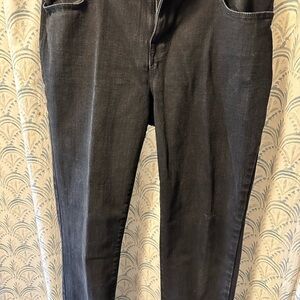 Women’s Black Jeans size Medium. Midrise